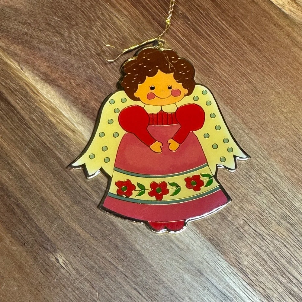 Vintage Angel Christmas Ornament Clozonne Enamel Gold Tone Metal Red Yellow 3in